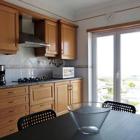Hébergement de vacances Paradise Areia Branca Lourinhã